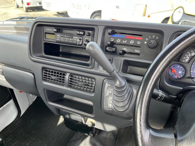 サンバートラック TC スーパーチャージャー 4WD 純正オーディオ サイドバイザー マット(27枚目)