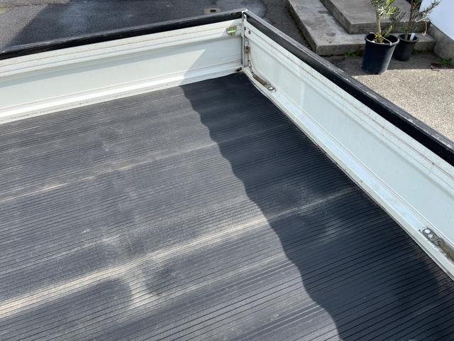 サンバートラック TC スーパーチャージャー 4WD 純正オーディオ サイドバイザー マット(41枚目)