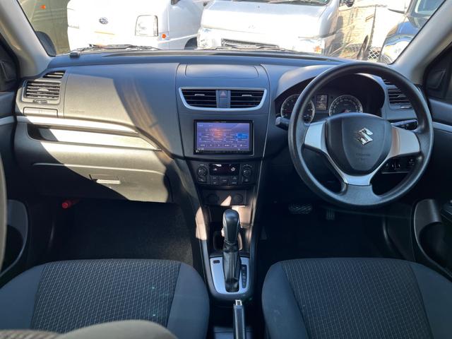 スイフト XG ユーザー様買取車両 社外ナビ 社外15AW ETC スマートキー プッシュスタート 電格ミラー セキュリティアラーム ヘッドライトレベライザー リアスポイラー(3枚目)