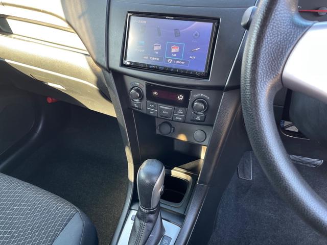 スイフト XG ユーザー様買取車両 社外ナビ 社外15AW ETC スマートキー プッシュスタート 電格ミラー セキュリティアラーム ヘッドライトレベライザー リアスポイラー(28枚目)