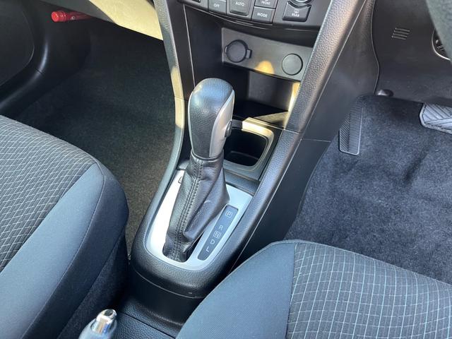 スイフト XG ユーザー様買取車両 社外ナビ 社外15AW ETC スマートキー プッシュスタート 電格ミラー セキュリティアラーム ヘッドライトレベライザー リアスポイラー(31枚目)