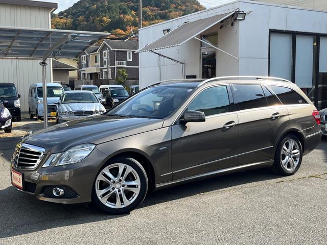 Eクラスステーションワゴン E350ブルテックステーションワゴンアバンG ディーゼルターボ サンルーフ 純正ナビ バックモニター キーレス ETC HIDライト 本革シート 革巻きステアリング 電動リアゲート ルーフレール(16枚目)