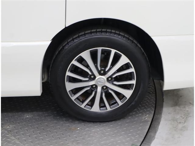 セレナ ハイウェイスターＳ－ＨＶアドバンスドセーフティパック　ワンオーナー　衝突被害軽減　乗車定員８人　後席モニター　両側電動スライド　　フルセグメモリーナビ　後席モニター　ＤＶＤ再生　ミュージックプレイヤー接続可　ＥＴＣ　ＬＥＤヘッドランプ（31枚目）