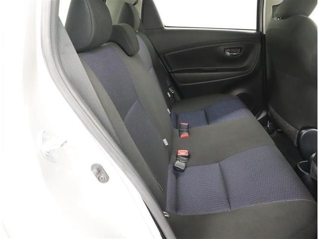 ヴィッツ F セーフティーエディション フルセグ メモリーナビ DVD再生 ミュージックプレイヤー接続可 バックカメラ 衝突被害軽減システム ETC ワンオーナー 記録簿(6枚目)