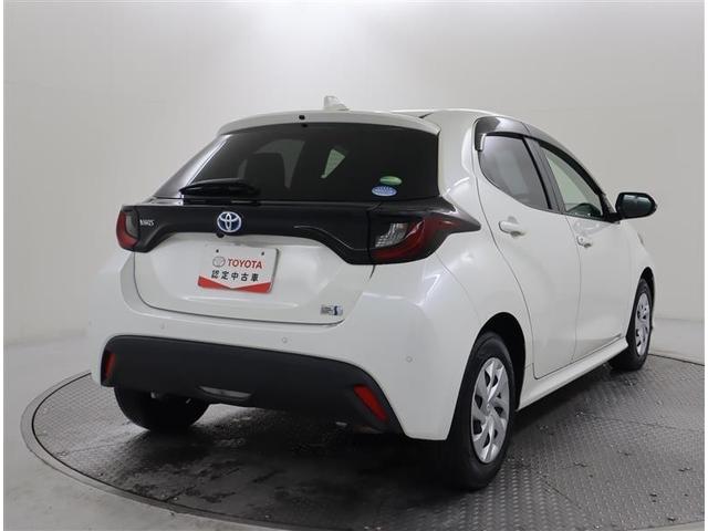 ヤリス ハイブリッドG メモリーナビ ミュージックプレイヤー接続可 バックカメラ 衝突被害軽減システム ETC ワンオーナー 記録簿(4枚目)