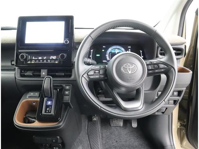 シエンタ ハイブリッドZ メモリーナビ ミュージックプレイヤー接続可 バックカメラ 衝突被害軽減システム ETC ドラレコ 両側電動スライド LEDヘッドランプ ウオークスルー 乗車定員7人 3列シート ワンオーナー 記録簿(8枚目)