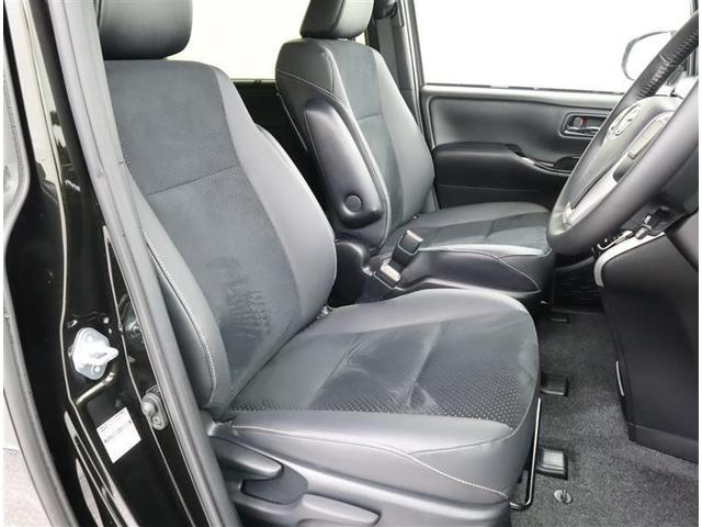 ヴォクシー ＺＳ　煌ＩＩＩ　フルセグ　メモリーナビ　ＤＶＤ再生　ミュージックプレイヤー接続可　バックカメラ　衝突被害軽減システム　ＥＴＣ　両側電動スライド　ＬＥＤヘッドランプ　ウオークスルー　乗車定員７人　３列シート　フルエアロ（5枚目）