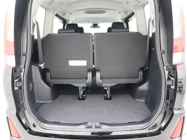 ノア Ｓｉ　フルセグ　メモリーナビ　ＤＶＤ再生　ミュージックプレイヤー接続可　バックカメラ　衝突被害軽減システム　ＥＴＣ　両側電動スライド　ＬＥＤヘッドランプ　ウオークスルー　乗車定員７人　３列シート　フルエアロ（23枚目）