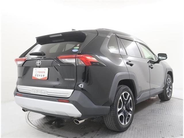 RAV4 アドベンチャー 4WD フルセグ メモリーナビ ミュージックプレイヤー接続可 バックカメラ 衝突被害軽減システム ETC ドラレコ LEDヘッドランプ(4枚目)