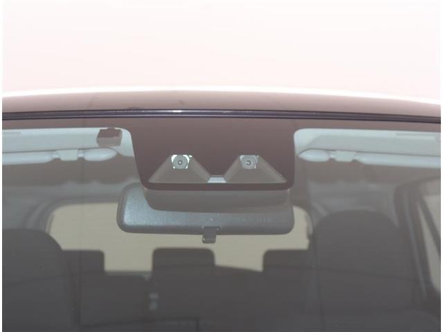 �~�j�g���[�_�[�ƒP��J�����Ő�s�Ԃ�F�����A�ԑ��ɉ������Ԋԋ�����ۂ��Ȃ���Ǐ]���s���x�����܂��B