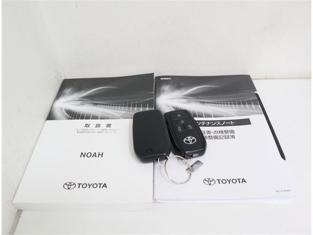 ノア Ｚ　フルセグ　メモリーナビ　ＤＶＤ再生　ミュージックプレイヤー接続可　後席モニター　バックカメラ　衝突被害軽減システム　ＥＴＣ　両側電動スライド　ＬＥＤヘッドランプ　乗車定員７人　３列シート　ワンオーナー（34枚目）