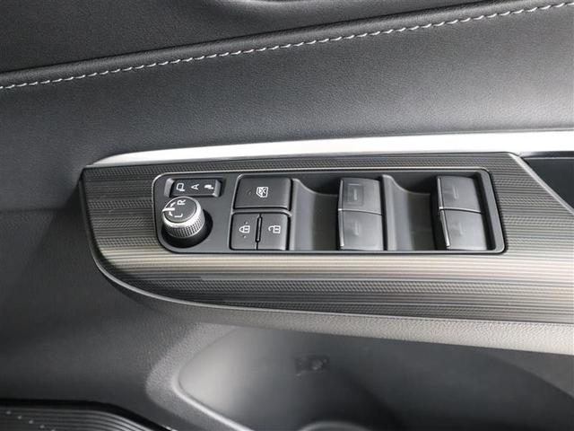 �S�ȃp���[�E�C���h�E�ł��B�h�A���b�N��G���W���n���ɍ��킹�ă~���[�������J����I�[�g���g���N�^�u���~���[���t���Ă��܂��B