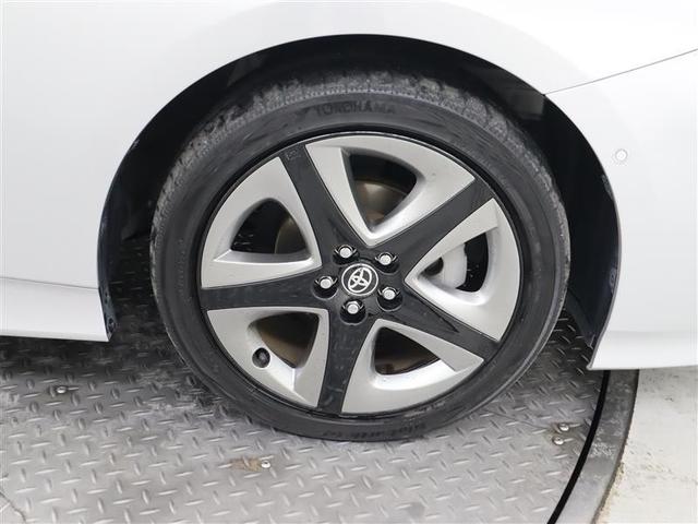 プリウス Ａツーリングセレクション　フルセグ　メモリーナビ　ミュージックプレイヤー接続可　バックカメラ　衝突被害軽減システム　ＥＴＣ　ＬＥＤヘッドランプ　ワンオーナー　記録簿（36枚目）