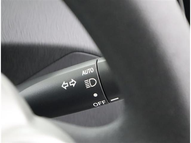 プリウス S フルセグ メモリーナビ DVD再生 ミュージックプレイヤー接続可 バックカメラ ETC HIDヘッドライト ワンオーナー 記録簿(17枚目)