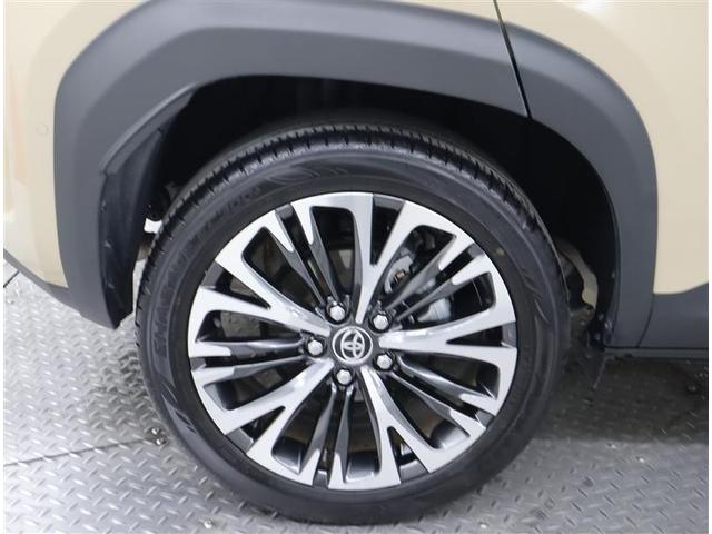 ヤリスクロス ハイブリッドＺ　フルセグ　メモリーナビ　ミュージックプレイヤー接続可　バックカメラ　衝突被害軽減システム　ＥＴＣ　ドラレコ　ＬＥＤヘッドランプ　ワンオーナー（30枚目）