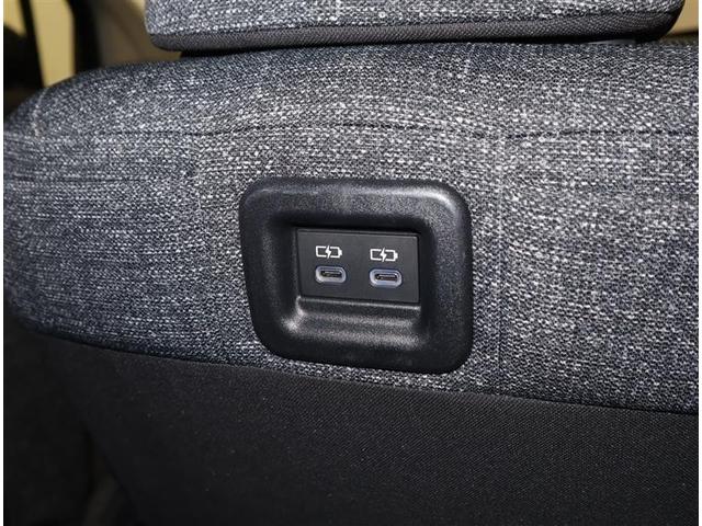 シエンタ Ｚ　フルセグ　メモリーナビ　ミュージックプレイヤー接続可　バックカメラ　衝突被害軽減システム　ＥＴＣ　ドラレコ　両側電動スライド　ＬＥＤヘッドランプ　ウオークスルー　乗車定員７人　３列シート　ワンオーナー（8枚目）