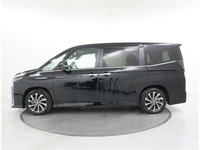 ヴォクシー Ｓ－Ｚ　メモリーナビ　ミュージックプレイヤー接続可　バックカメラ　衝突被害軽減システム　ＥＴＣ　両側電動スライド　ＬＥＤヘッドランプ　乗車定員７人　３列シート　ワンオーナー　記録簿（2枚目）