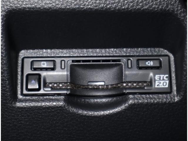 ヴォクシー Ｓ－Ｚ　メモリーナビ　ミュージックプレイヤー接続可　バックカメラ　衝突被害軽減システム　ＥＴＣ　両側電動スライド　ＬＥＤヘッドランプ　乗車定員７人　３列シート　ワンオーナー　記録簿（25枚目）