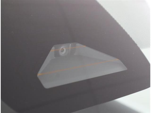 ヴォクシー Ｓ－Ｚ　メモリーナビ　ミュージックプレイヤー接続可　バックカメラ　衝突被害軽減システム　ＥＴＣ　両側電動スライド　ＬＥＤヘッドランプ　乗車定員７人　３列シート　ワンオーナー　記録簿（38枚目）