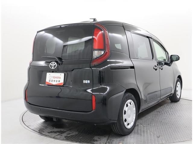 シエンタ ハイブリッドＧ　フルセグ　メモリーナビ　ミュージックプレイヤー接続可　バックカメラ　衝突被害軽減システム　ＥＴＣ　ドラレコ　両側電動スライド　ＬＥＤヘッドランプ　ウオークスルー　乗車定員７人　３列シート　ワンオーナー（3枚目）