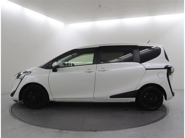 シエンタ Ｇ　ワンセグ　メモリーナビ　ミュージックプレイヤー接続可　バックカメラ　衝突被害軽減システム　両側電動スライド　ＬＥＤヘッドランプ　ウオークスルー　乗車定員７人　３列シート　ワンオーナー（2枚目）