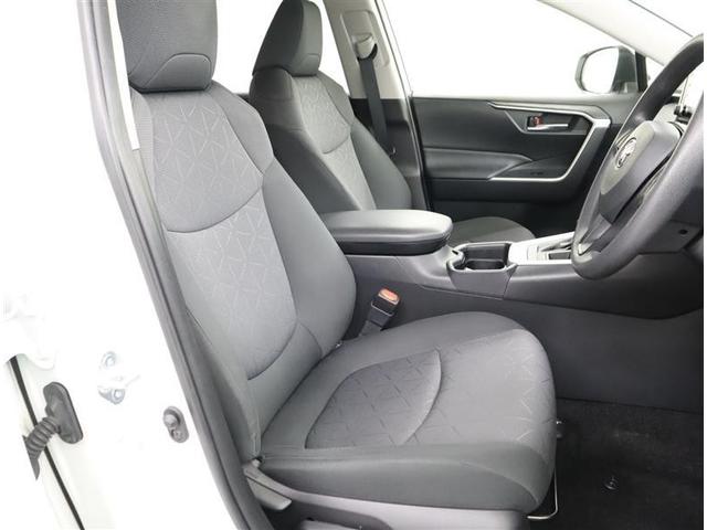 �����Ȃ��Ƃ���܂œO����I���ÎԂ��L���C�ŋC�����悭����肢��������悤�A�g���^�F�蒆�ÎԂ͂�������N���[�j���O�B�G���W�����[����V�[�g���O�������܂ŖڂɌ����Ȃ��Ƃ���܂œO��I�ɐ�򂵂Ă��܂��B