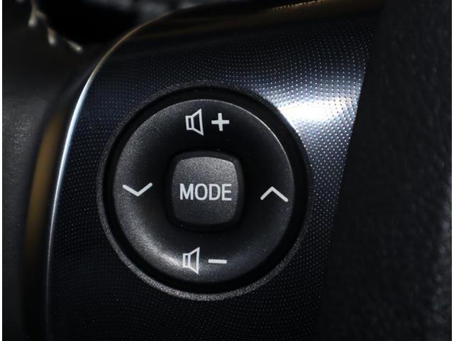 シエンタ ハイブリッド G セーフティーエディション フルセグ メモリーナビ DVD再生 ミュージックプレイヤー接続可 バックカメラ 衝突被害軽減システム ETC ドラレコ 両側電動スライド LEDヘッドランプ ウオークスルー 乗車定員7人 3列シート(16枚目)