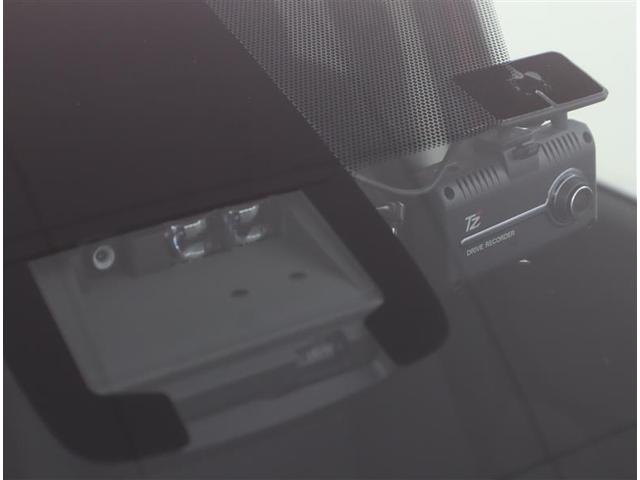 シエンタ ハイブリッド G セーフティーエディション フルセグ メモリーナビ DVD再生 ミュージックプレイヤー接続可 バックカメラ 衝突被害軽減システム ETC ドラレコ 両側電動スライド LEDヘッドランプ ウオークスルー 乗車定員7人 3列シート(35枚目)