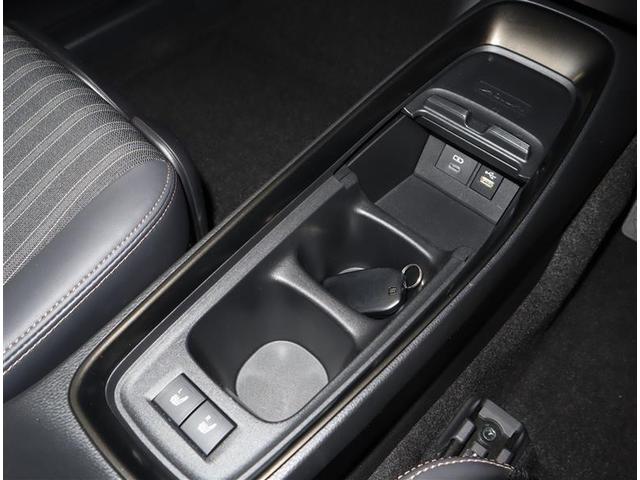 アクア Ｚ　フルセグ　ミュージックプレイヤー接続可　バックカメラ　衝突被害軽減システム　ＥＴＣ　ＬＥＤヘッドランプ　ワンオーナー　記録簿（18枚目）