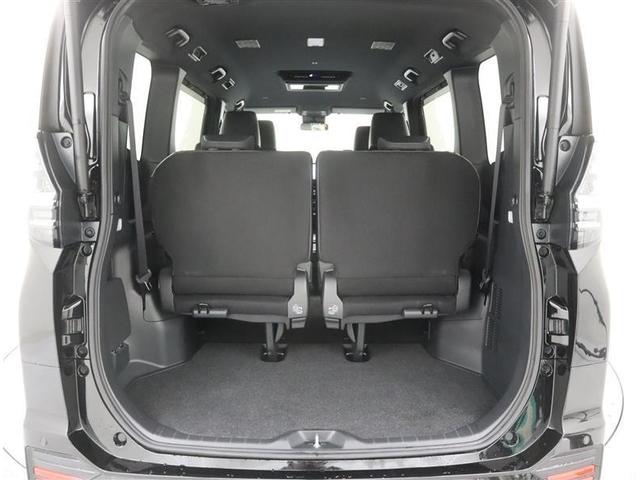 ヴォクシー Ｓ－Ｚ　フルセグ　メモリーナビ　ミュージックプレイヤー接続可　後席モニター　バックカメラ　衝突被害軽減システム　ＥＴＣ　両側電動スライド　ＬＥＤヘッドランプ　乗車定員７人　３列シート　ワンオーナー　記録簿（12枚目）