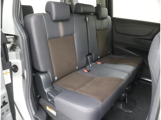 シエンタ Ｇ　クエロ　フルセグ　メモリーナビ　ＤＶＤ再生　ミュージックプレイヤー接続可　バックカメラ　衝突被害軽減システム　ＥＴＣ　両側電動スライド　ＬＥＤヘッドランプ　ウオークスルー　乗車定員７人　３列シート（7枚目）