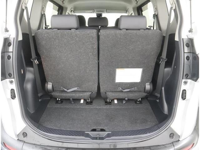 シエンタ Ｇ　クエロ　フルセグ　メモリーナビ　ＤＶＤ再生　ミュージックプレイヤー接続可　バックカメラ　衝突被害軽減システム　ＥＴＣ　両側電動スライド　ＬＥＤヘッドランプ　ウオークスルー　乗車定員７人　３列シート（10枚目）