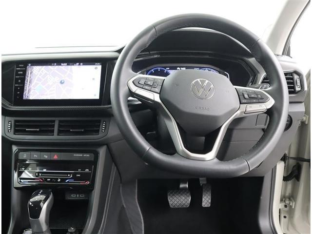 Ｔ－クロス ＴＳＩ　アクティブ　メモリーナビゲーション　ミュージックプレイヤー接続可　バックカメラ　衝突被害軽減システム　ＥＴＣ　ドラレコ　ＬＥＤヘッドランプ　ワンオーナー　記録簿　アイドリングストップ　クルーズコントロール（8枚目）