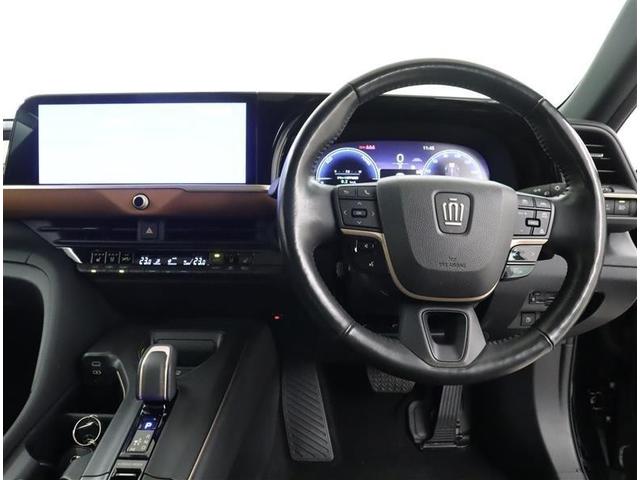 クラウンクロスオーバー ＲＳアドバンスド　ワンオーナー　衝突軽減ブレーキ　革シート　サンルーフ　４ＷＤ　フルセグ　メモリーナビ　Ｂｌｕｅｔｏｏｔｈオーディオ　パノラミックビューモニター　ＥＴＣ　ドライブレコーダー　ＬＥＤヘッドランプ（11枚目）