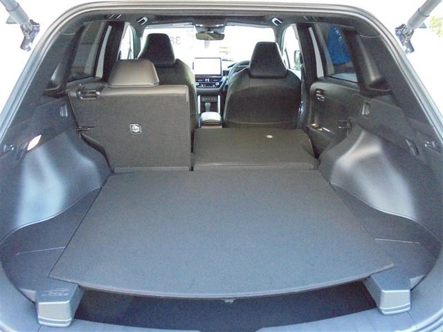 カローラクロス ハイブリッド Z ワンオーナー 衝突軽減ブレーキ サンルーフ フルセグ メモリーナビ Bluetoothオーディオ パノラミックビューモニター ETC ドラレコ LEDヘッドランプ フルエアロ クルーズコントロール(11枚目)