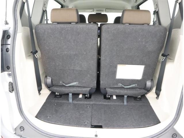 シエンタ ハイブリッドＧ　メモリーナビ　フルセグＴＶ　ＤＶＤ再生　ミュージックプレイヤー接続可　バックカメラ　衝突被害軽減システム　ＥＴＣ　両側電動スライド　ウオークスルー　乗車定員７人　３列シート　記録簿　スマートキー（8枚目）