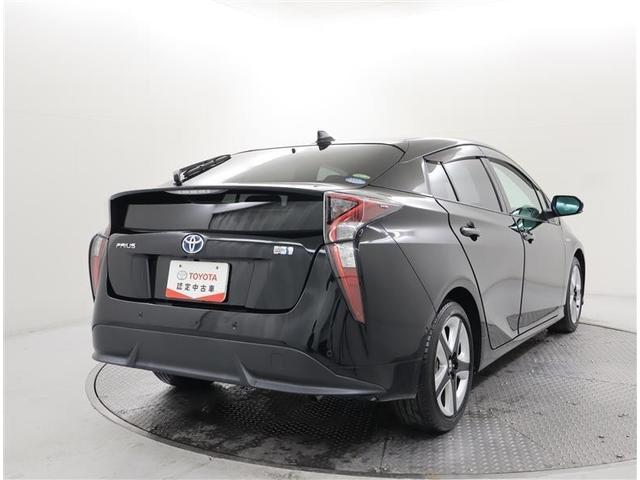 プリウス Ａプレミアム　ツーリングセレクション　ワンオーナー　フルセグ　メモリーナビ　ＤＶＤ再生　Ｂｌｕｅｔｏｏｔｈオーディオ　バックカメラ　衝突被害軽減システム　ＥＴＣ　ＬＥＤヘッドランプ　記録簿　レーダークルーズコントロル　シートヒーター（5枚目）