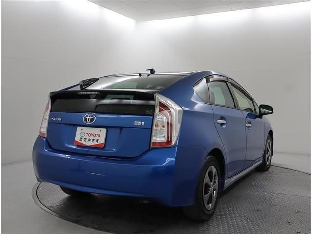 プリウス Ｓマイコーデ　メモリーナビ　ワンセグＴＶ　ミュージックプレイヤー接続可　バックカメラ　ＥＴＣ　ＨＩＤヘッドライト　記録簿　スマートキー　デュアルエアバッグ　レザーシート　アルミホイール（4枚目）