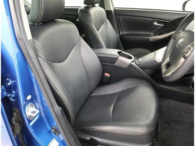 プリウス Ｓマイコーデ　メモリーナビ　ワンセグＴＶ　ミュージックプレイヤー接続可　バックカメラ　ＥＴＣ　ＨＩＤヘッドライト　記録簿　スマートキー　デュアルエアバッグ　レザーシート　アルミホイール（5枚目）