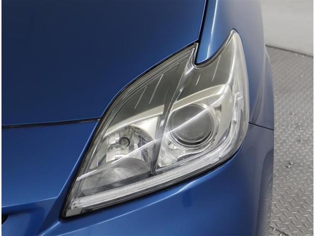 プリウス Ｓマイコーデ　メモリーナビ　ワンセグＴＶ　ミュージックプレイヤー接続可　バックカメラ　ＥＴＣ　ＨＩＤヘッドライト　記録簿　スマートキー　デュアルエアバッグ　レザーシート　アルミホイール（28枚目）