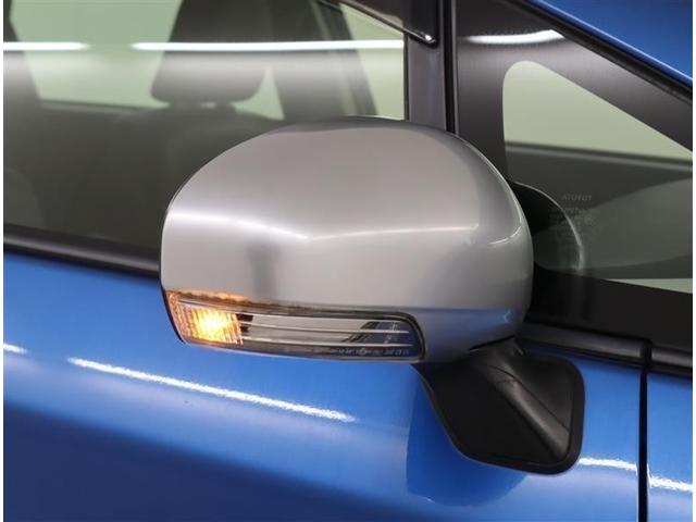 プリウス Ｓマイコーデ　メモリーナビ　ワンセグＴＶ　ミュージックプレイヤー接続可　バックカメラ　ＥＴＣ　ＨＩＤヘッドライト　記録簿　スマートキー　デュアルエアバッグ　レザーシート　アルミホイール（29枚目）