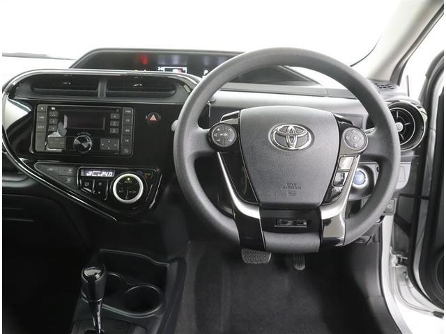 アクア Ｓスタイルブラック　衝突軽減ブレーキ　ＣＤ再生　ミュージックプレイヤー接続可　スマートキー　車線逸脱警報　ペダル踏み間違い急発進抑制装置　ＥＴＣ　ＬＥＤヘッドランプ　オートマチックハイビーム　デュアルエアバッグ（12枚目）