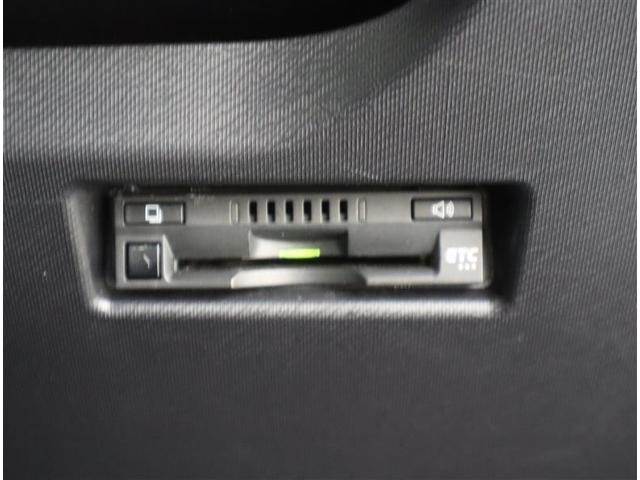 アクア Ｓスタイルブラック　衝突軽減ブレーキ　ＣＤ再生　ミュージックプレイヤー接続可　スマートキー　車線逸脱警報　ペダル踏み間違い急発進抑制装置　ＥＴＣ　ＬＥＤヘッドランプ　オートマチックハイビーム　デュアルエアバッグ（23枚目）