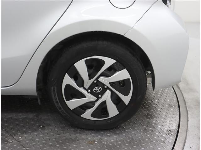 アクア Ｓスタイルブラック　衝突軽減ブレーキ　ＣＤ再生　ミュージックプレイヤー接続可　スマートキー　車線逸脱警報　ペダル踏み間違い急発進抑制装置　ＥＴＣ　ＬＥＤヘッドランプ　オートマチックハイビーム　デュアルエアバッグ（31枚目）