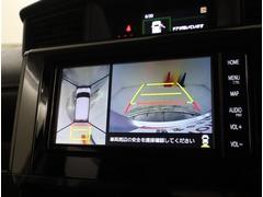 ☆パノラミックビューモニター付きです♪直接目視できないところも確認できるシースルービュー機能と、見通しの悪い場所からの発進をサポートするパノラミックビュー＆ワイドフロントビュー機能があります。 4