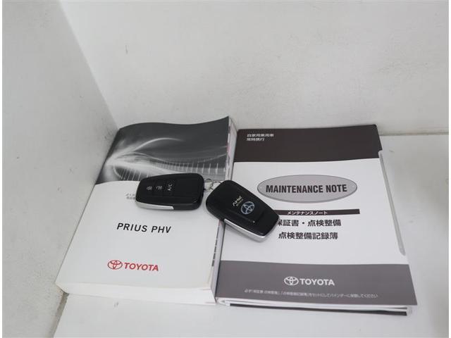 プリウスＰＨＶ Ｓ　ＧＲスポーツ　フルセグ　メモリーナビ　ＤＶＤ再生　ミュージックプレイヤー接続可　バックカメラ　衝突被害軽減システム　ＥＴＣ　ドラレコ　ＬＥＤヘッドランプ（40枚目）