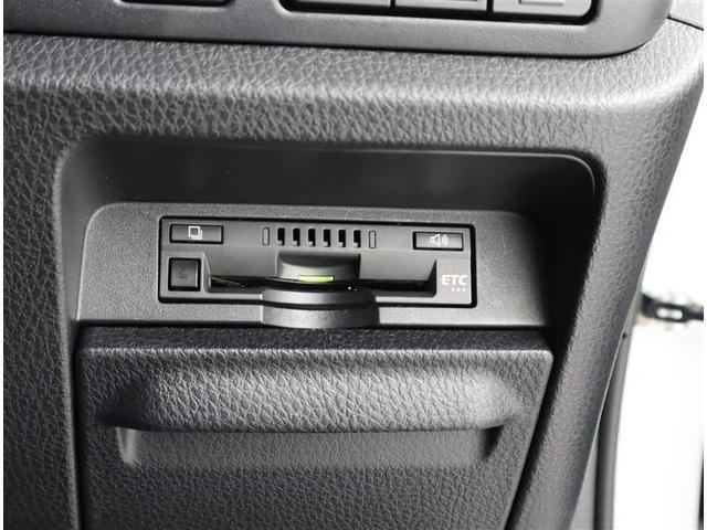 ノア Ｓｉ　ダブルバイビーＩＩＩ　フルセグ　メモリーナビ　ＤＶＤ再生　ミュージックプレイヤー接続可　バックカメラ　衝突被害軽減システム　ＥＴＣ　ドラレコ　両側電動スライド　ＬＥＤヘッドランプ　ウオークスルー　乗車定員７人　３列シート（22枚目）