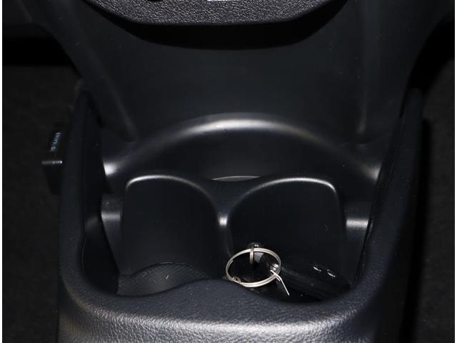 ヴィッツ Ｆ　セーフティーエディションＩＩＩ　ワンセグ　メモリーナビ　ミュージックプレイヤー接続可　バックカメラ　衝突被害軽減システム　ＥＴＣ　　ＬＥＤヘッドランプ　ワンオーナー（13枚目）