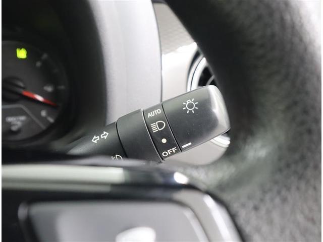 ヴィッツ Ｆ　セーフティーエディションＩＩＩ　ワンセグ　メモリーナビ　ミュージックプレイヤー接続可　バックカメラ　衝突被害軽減システム　ＥＴＣ　　ＬＥＤヘッドランプ　ワンオーナー（16枚目）