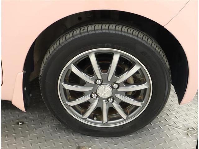 アルミホイール装着です。１４インチサイズです